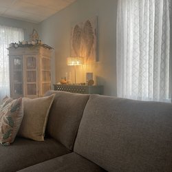 Simply Renew - Lounge Area