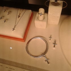 James Avery