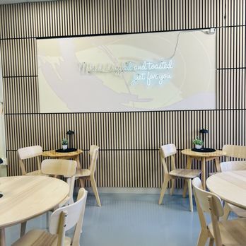 Toasted Verse - Cozy dinning - Desserts Near Me - Sherman Oaks, California
