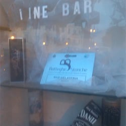 Bar Savo - Vetrina esterna