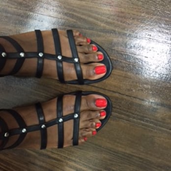 The Nail Concierge - The Nail Concierge makes me ready for summer with her fab colors and clean healthy services. - Day Spas Near Me - White Plains, New York