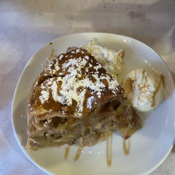 Legends Eatery - Huge piece of apple pie. - Italian Near Me - Pittsburgh, Pennsylvania Legends Eatery - Huge piece of apple pie. - Italian Near Me - Pittsburgh, Pennsylvania
