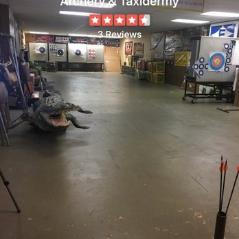Mesquite Archery - The indoor range - Archery Near Me - San Antonio, Texas