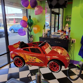 Sharkey's Cuts for Kids - Lightning McQueen chair - Kids Hair Salons Near Me - Upper Arlington, Ohio Sharkey's Cuts for Kids - Lightning McQueen chair - Kids Hair Salons Near Me - Upper Arlington, Ohio