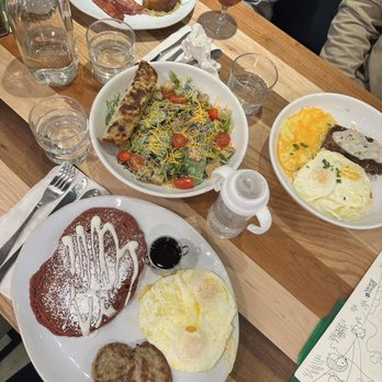 HomeGrown - Alexandria - Cranberry French Toast, Red Velvet Pancakes, Meatloaf & Grits, HomeGrown House Salad - Breakfast & Brunch Near Me - Alexandria, Virginia HomeGrown - Alexandria - Cranberry French Toast, Red Velvet Pancakes, Meatloaf & Grits, HomeGrown House Salad - Breakfast & Brunch Near Me - Alexandria, Virginia