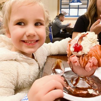 Leatherby's Family Creamery - Ice Cream & Frozen Yogurt Near Me - Orem, Utah Leatherby's Family Creamery - Ice Cream & Frozen Yogurt Near Me - Orem, Utah