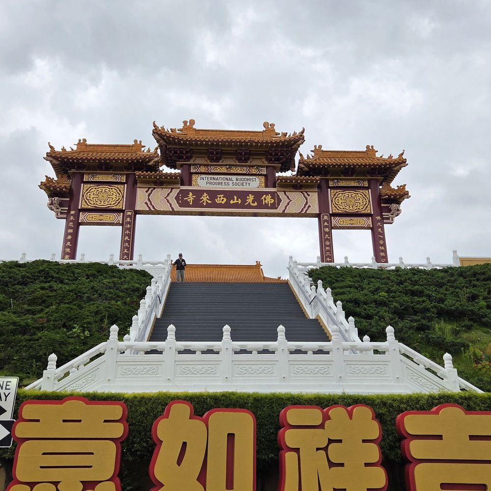 Hsi Lai Temple - Buddhist Temples Near Me - Hacienda Heights, California
