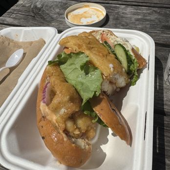 Buster's Sea Cove - Fish sandwich - Street Vendors Near Me Buster's Sea Cove - Fish sandwich - Street Vendors Near Me