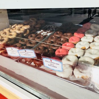 Dan-D-Donuts & Deli - Donuts Near Me - Panama City, Florida