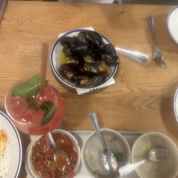 Mandolin Aegean Bistro - Mussels - Mediterranean Near Me - Miami, Florida