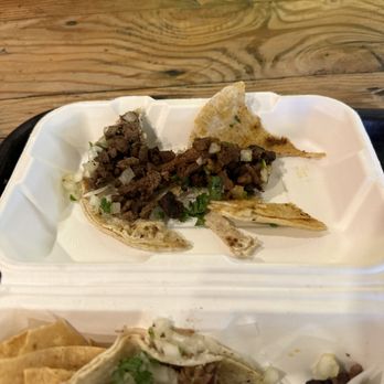 Hugo's Tacos - Mexican Near Me - Studio City, California