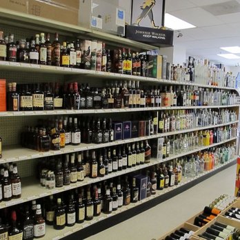 Continental Wine & Liquor - shelves of wine and liquor - Beer, Wine & Spirits Near Me - Washington, DC, District of Columbia Continental Wine & Liquor - shelves of wine and liquor - Beer, Wine & Spirits Near Me - Washington, DC, District of Columbia