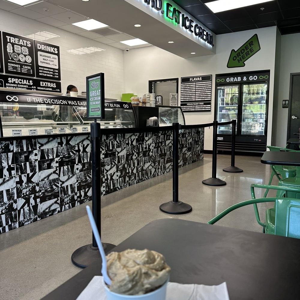 Always Ice Cream - Ordered coffee and chocolate brownie batter. - Ice Cream & Frozen Yogurt Near Me - Baltimore, Maryland