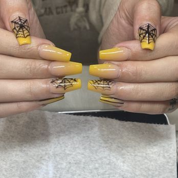 TWINS NAILS - Halloween nails - Nail Salons Near Me - Destin, Florida TWINS NAILS - Halloween nails - Nail Salons Near Me - Destin, Florida