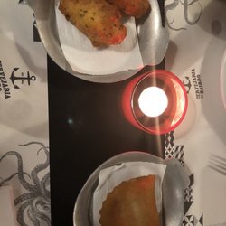 Cervejaria do Bairro - Codfish and shrimp appetizer