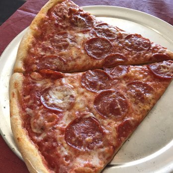 The Pizza Shop - Pizza Near Me - Mount Dora, Florida