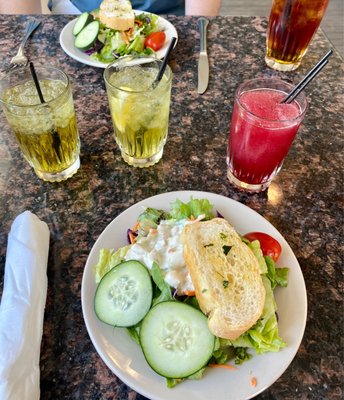 Oak Alley Plantation by null