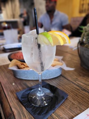 ESPADÍN by null