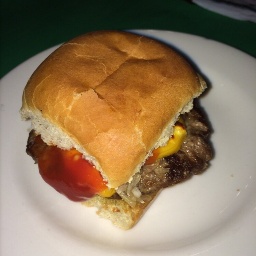 Leo's Midway - Bar sliders! - American Near Me - Garden City, New York