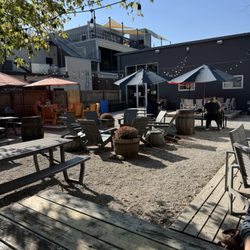 Narrow Path Brewing - Exterior Seating
