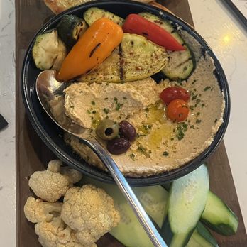 Calla - hummus board - New American Near Me - Lake Charles, Louisiana