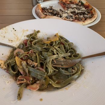 California Pizza Kitchen - Chicken Tequila Fettuccine - Pizza Near Me - Pasadena, California