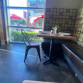 Pizzeria Solario - Indoor - Pizza Near Me - Houston, Texas