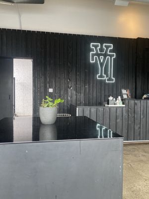 Y7 Studio Silver Lake by null