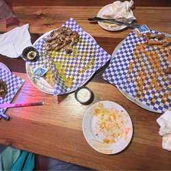 The Pour House - Yea, these wings were to die for. Come here and try them!!! This place is rocking it!