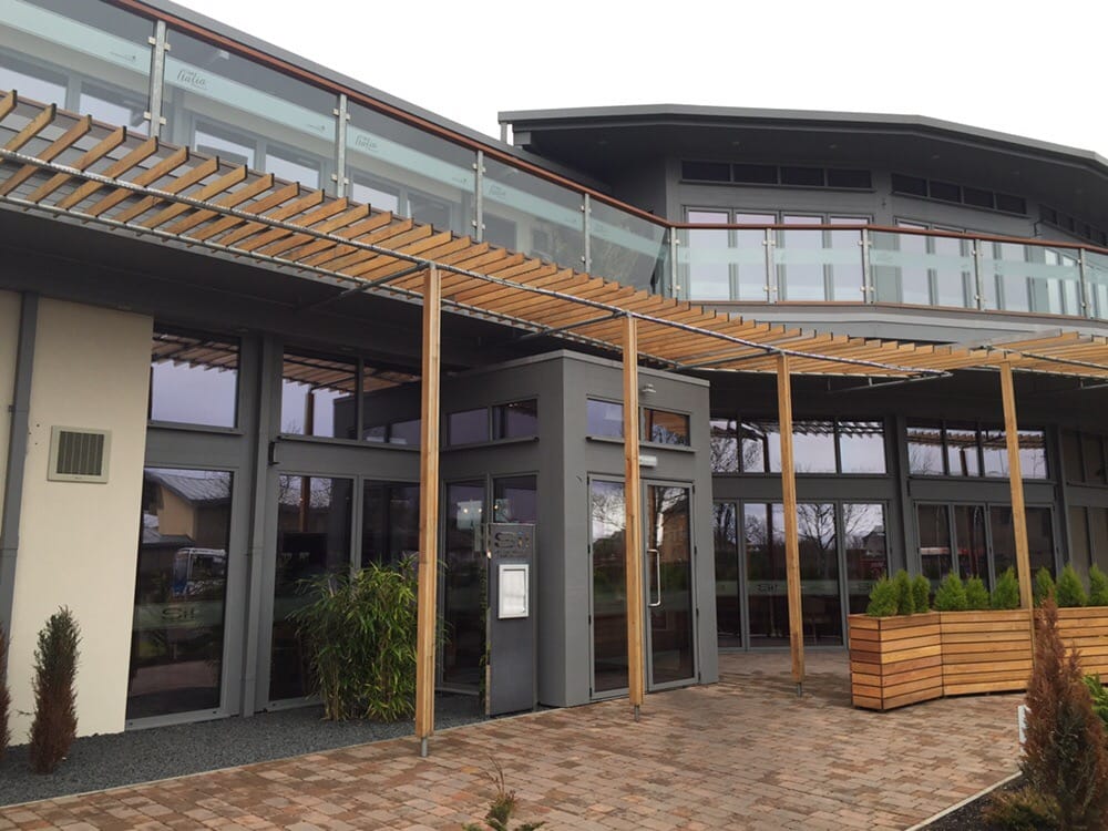 SI! 11 Photos Italian Kilwinning Road, Irvine, North Ayrshire