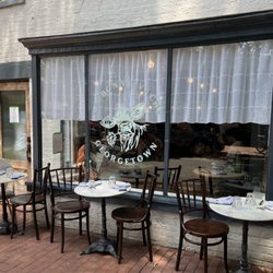 La Bonne Vache - Exterior