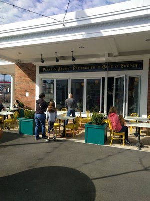 Petite Loulou Crêperie by null