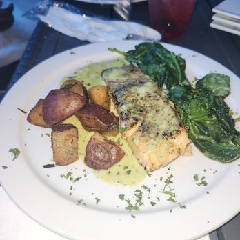 Big Shots Restaurant & Lounge - Sports Bars Near Me - Iselin, New Jersey
