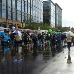 Des Moines Taco Festival - Crowd and lines in the rain.