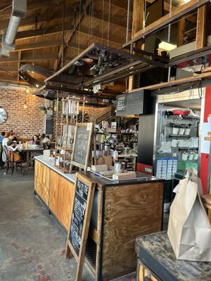 Paper or Plastik Cafe by null