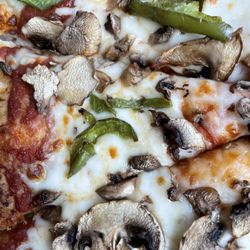 Pizza Hut - Veggie large pizza
