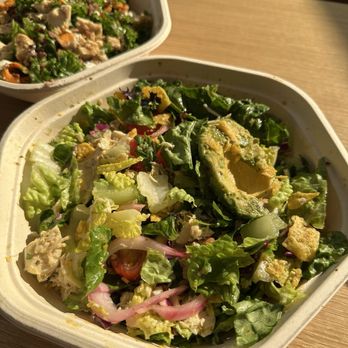 sweetgreen - Healthy Salads, Wraps, and Bowls - Guacamole Greens - Salad Near Me - New Haven, Connecticut