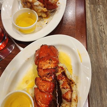 Abalone Bar & Grill - Lobster - New American Near Me - Klamath, California Abalone Bar & Grill - Lobster - New American Near Me - Klamath, California