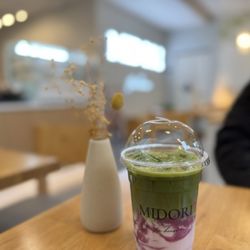 Midori Tea House - Ube matcha