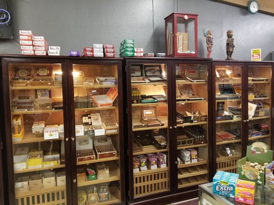 TOBACCO ALLEY 1815 Fort Riley Blvd Manhattan Kansas Tobacco Shops 
