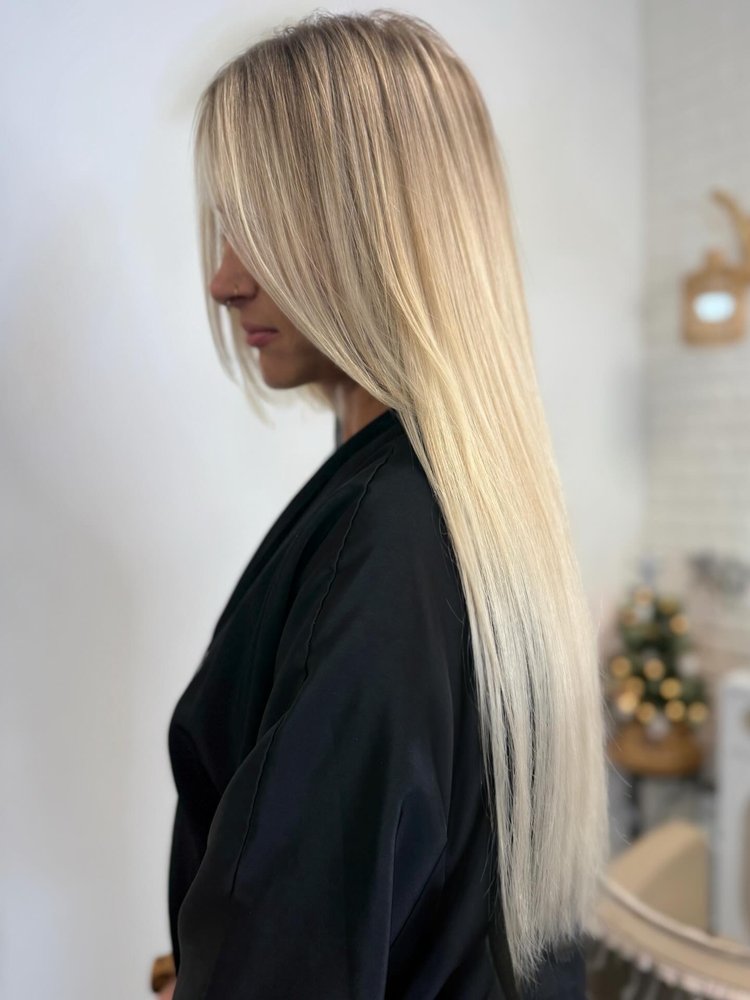 Shannon Albert Hair Logo