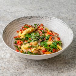 Good Kitchen - Veggie breakfast bowl over sweet potato hash