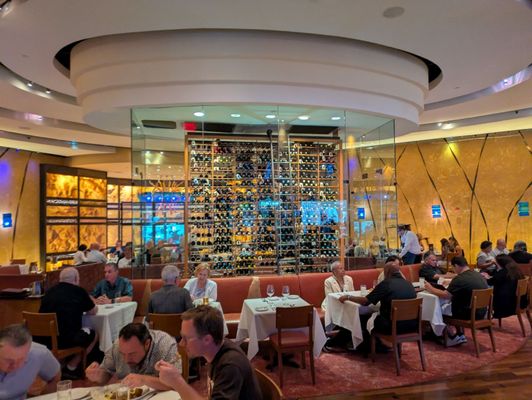 Emeril's New Orleans Fish House by null
