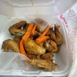 Old School Hot Wings - Seasoned wings