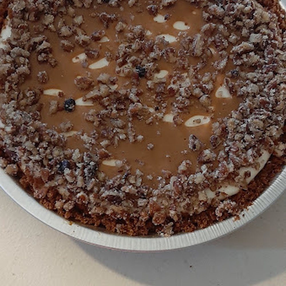 Harriet's Cheesecakes Unlimited - Bakeries Near Me - Inglewood, California