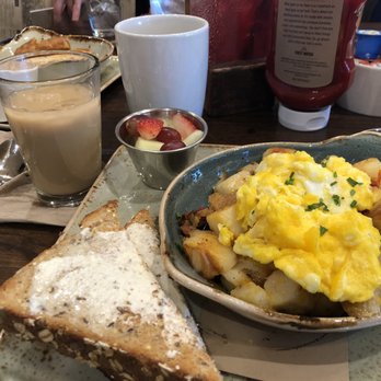 First Watch - Breakfast & Brunch Near Me - Nashville, Tennessee