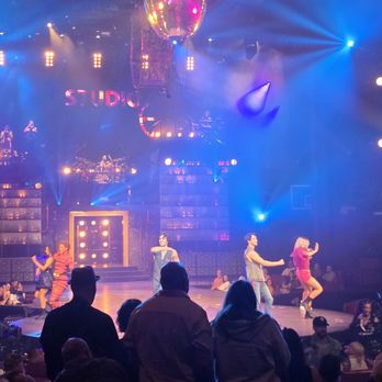 Mad Apple by Cirque du Soleil - Performing Arts Near Me - Las Vegas, Nevada