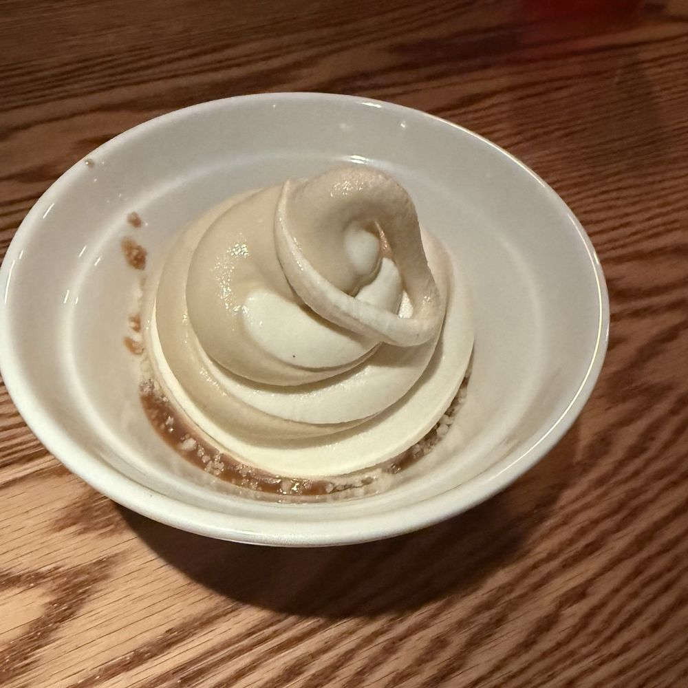 Iggys - Vanilla & Coffee Twist - Italian Near Me - Nashville, Tennessee