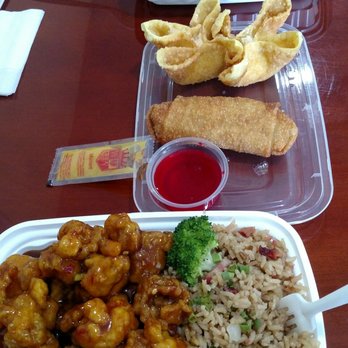 Panda Chinese Restaurant - Near is the general tso and far is the black pepper chicken - Chinese Near Me - White Hall, Illinois Panda Chinese Restaurant - Near is the general tso and far is the black pepper chicken - Chinese Near Me - White Hall, Illinois