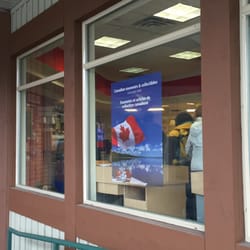 Canada Post - The  super exciting storefront of the Canada Post. The line isn't so bad right now.